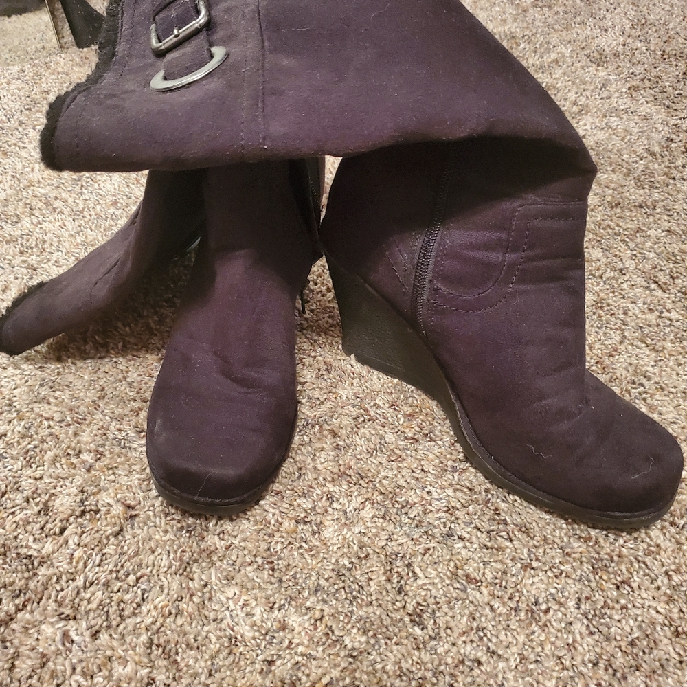 Tall black boots